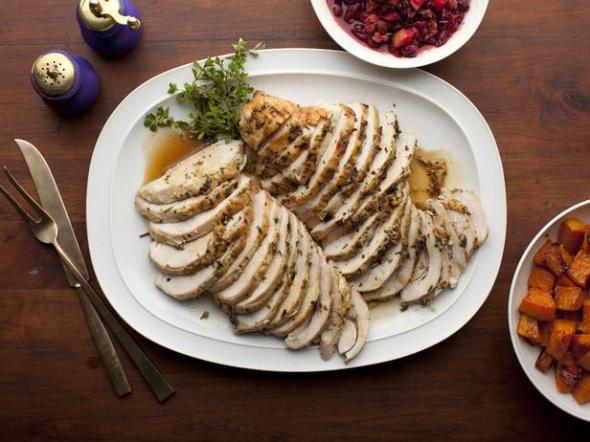 Thanksgiving-2011_BX0105-roasted-herb-turkey_s4x3_lg